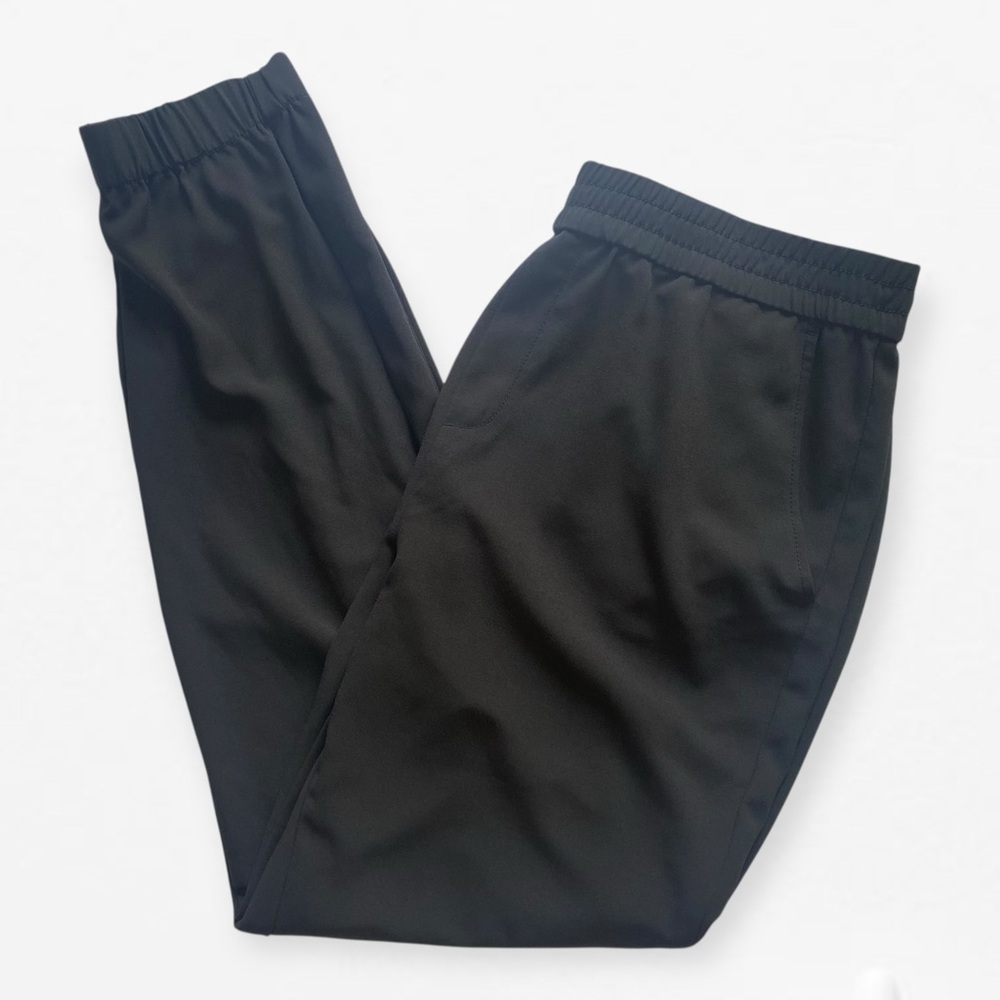 Banana Republic Women’s Black stretch waist Joggers Pants 12